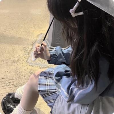 谁寄锦书来